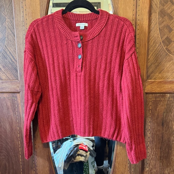 American Eagle Outfitters Sweaters - American Eagle‎ Outfitters Red Henley Crew Neck Sweater